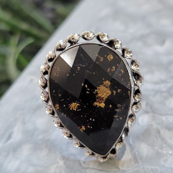 Black and Gold Stone Statement rings, 1.16 Inch Stone, Size 8.5 - Picture 9 of 10